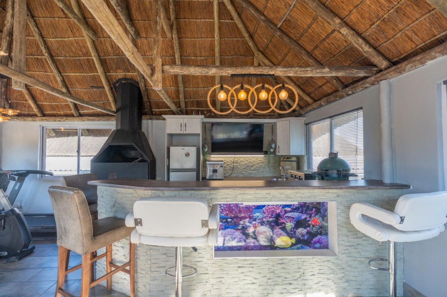 4 Bedroom Property for Sale in Cannon Rocks Eastern Cape